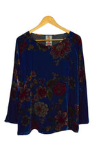 Load image into Gallery viewer, Floral Print Velvet Top