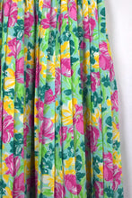 Load image into Gallery viewer, Reworked Floral Pleated Skirt