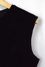 Load image into Gallery viewer, 80s/90s Velvet Sleeveless Top