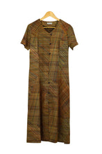 Load image into Gallery viewer, Line Pattern Dress
