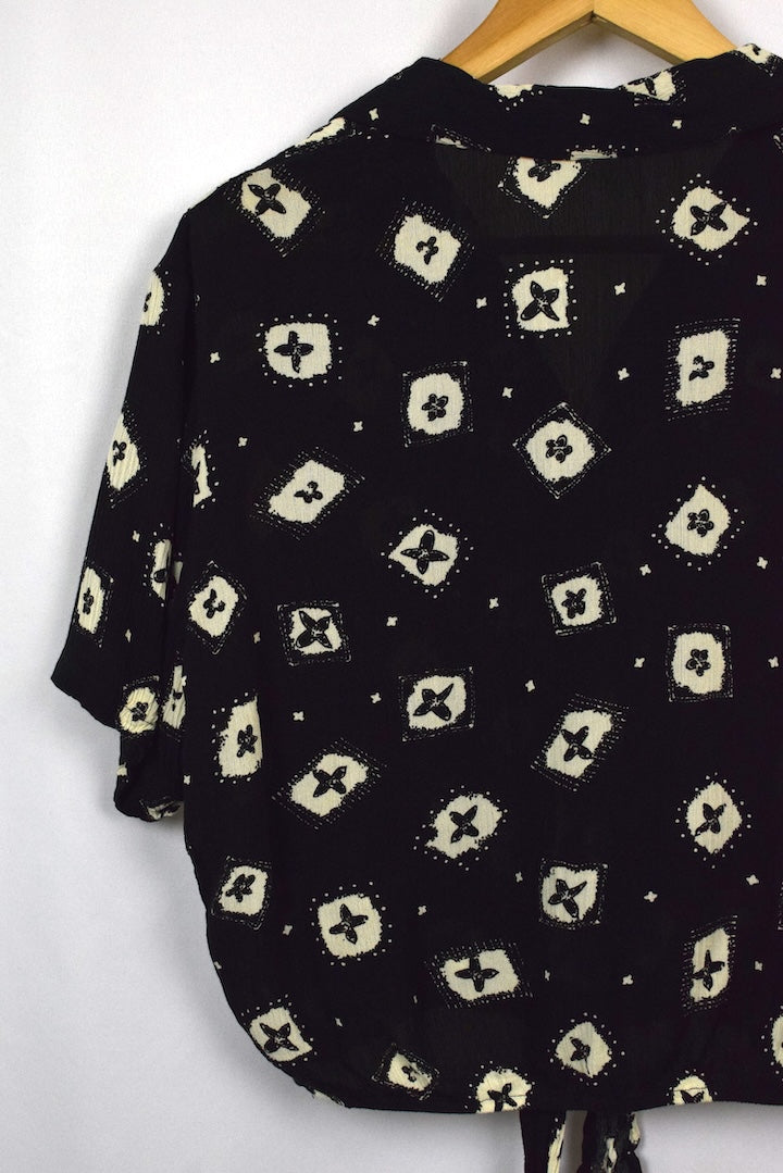 90s Tie-Up Blouse