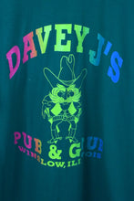 Load image into Gallery viewer, 80s/90s Davys J's Pub & Grub T-shirt