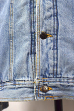 Load image into Gallery viewer, Denim Jacket