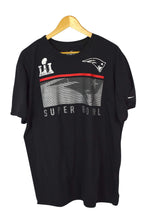 Load image into Gallery viewer, 2017 NFL Super Bowl T-Shirt