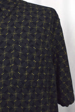 Load image into Gallery viewer, Square Print Shirt