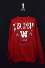 Load image into Gallery viewer, 1994 Wisconsin Badgers NCAA Sweatshirt