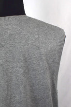 Load image into Gallery viewer, Tommy Hilfiger Brand Knitted Vest