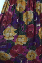 Load image into Gallery viewer, Floral Skirt