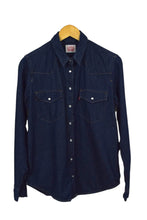 Load image into Gallery viewer, Levi Strauss Brand Denim Shirt