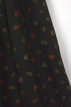 Load image into Gallery viewer, Green Floral Print Skirt