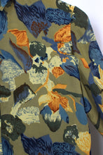 Load image into Gallery viewer, Leaf Print Blouse