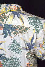 Load image into Gallery viewer, Floral Print Shirt