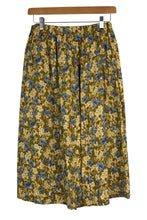 Load image into Gallery viewer, Reworked Floral Print Skirt