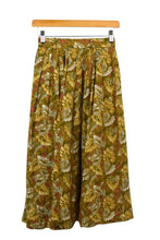 Load image into Gallery viewer, Reworked Floral Print Skirt
