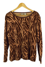 Load image into Gallery viewer, Velvet Animal Print Top