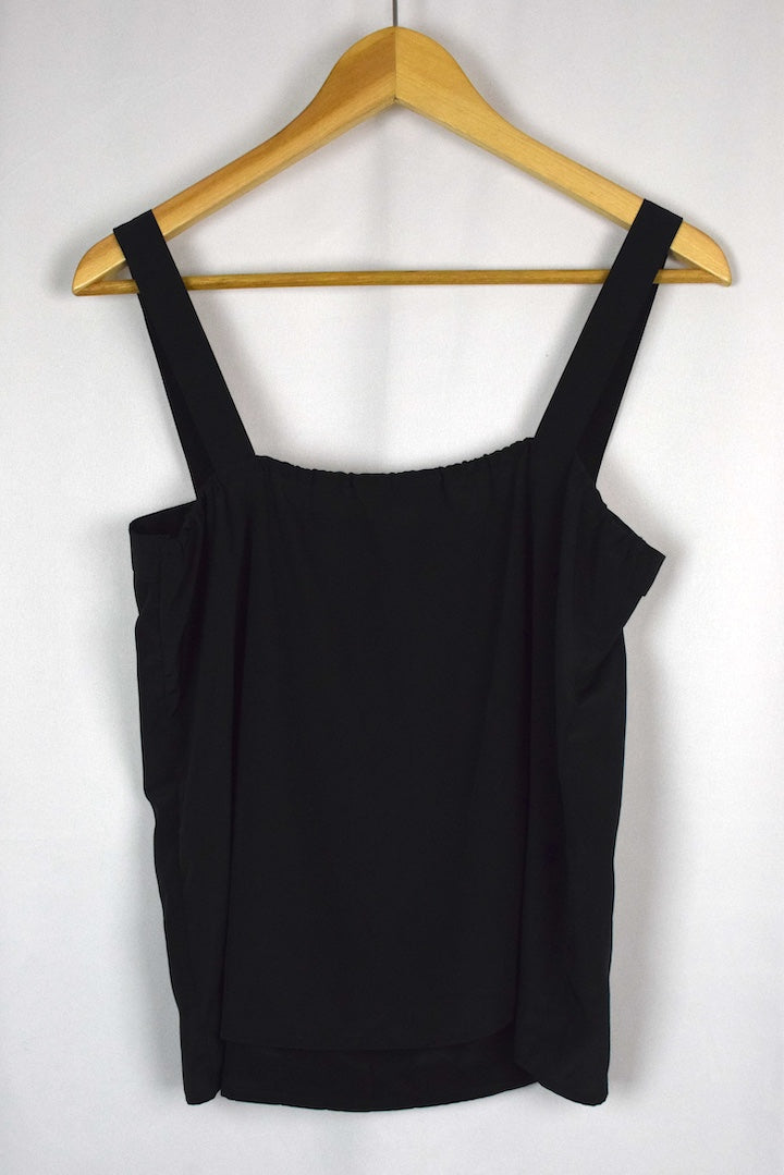 Saphir Brand Top
