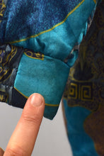 Load image into Gallery viewer, Abstract Print Ski Jacket