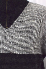 Load image into Gallery viewer, Knitted Pullover