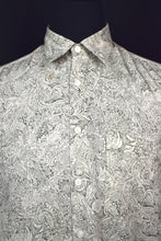 Load image into Gallery viewer, Paisley Leaf Print Shirt