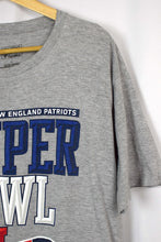 Load image into Gallery viewer, 2018 New England Patriots NFL T-shirt
