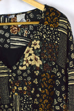 Load image into Gallery viewer, Basic Editions Brand Floral Print Top