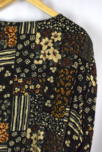 Load image into Gallery viewer, Basic Editions Brand Floral Print Top