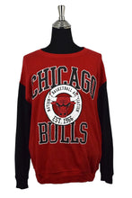 Load image into Gallery viewer, 2022 Chicago Bulls NBA Sweatshirt