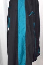 Load image into Gallery viewer, 80s/90s Black Spray Jacket
