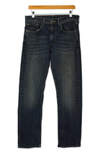 Load image into Gallery viewer, Black Levi&#39;s Brand 505 Jeans
