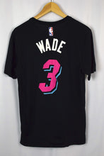 Load image into Gallery viewer, Dwyane Wade Miami Heat NBA T-shirt