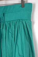 Load image into Gallery viewer, Lacoste Brand Skirt