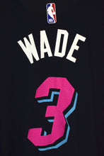 Load image into Gallery viewer, Dwyane Wade Miami Heat NBA T-shirt