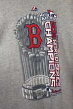 Load image into Gallery viewer, 2013 Boston Red Sox MLB T-shirt