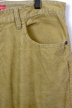 Load image into Gallery viewer, Izod Brand Corduroy Pants