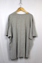 Load image into Gallery viewer, 2013 Boston Red Sox MLB T-shirt