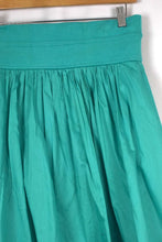 Load image into Gallery viewer, Lacoste Brand Skirt