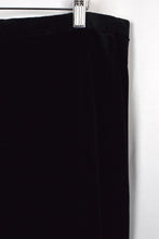 Load image into Gallery viewer, Velvet Skirt