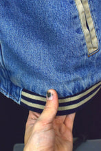 Load image into Gallery viewer, 90s Mickey Mouse Print Denim Jacket