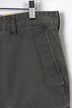 Load image into Gallery viewer, Tommy Hilfiger Brand Cargo Shorts