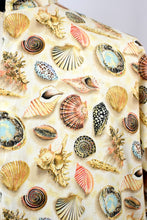 Load image into Gallery viewer, Sea Shell Print Spray Jacket