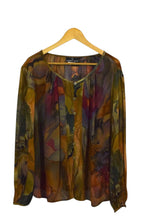Load image into Gallery viewer, 80s/90s Abstract Print Blouse