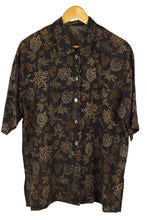 Load image into Gallery viewer, Reworked Floral Print Shirt
