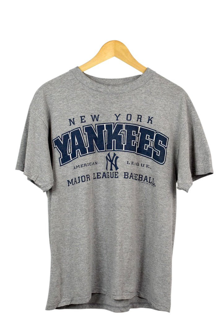 2001 New York Yankees MLB T-shirt
