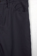Load image into Gallery viewer, Grey Wrangler Brand Polyester Jeans