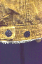 Load image into Gallery viewer, Corduroy Sherpa Jacket