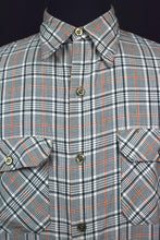 Load image into Gallery viewer, 80s/90s Checkered Shirt