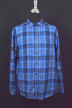 Load image into Gallery viewer, Flannel North Face Brand Shirt
