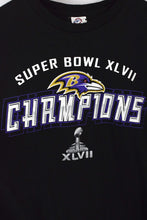 Load image into Gallery viewer, Batlimore Ravens NFL T-shirt
