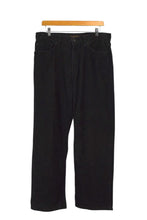 Load image into Gallery viewer, Eddie Bauer Brand Corduroy Pants