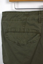 Load image into Gallery viewer, Green Cargo Shorts